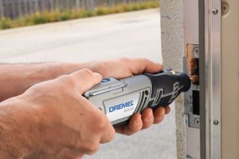 Многофункциональный аккумуляторный инструмент BOSCH DREMEL 8220-1/5 (F0138200JM) - Фото №4