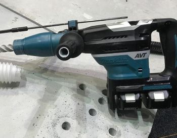 Аккумуляторный перфоратор MAKITA SDS-MAX DHR400ZK - Фото №2