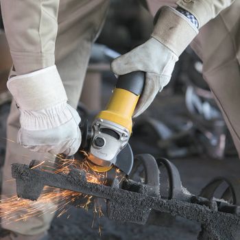 Угловая шлифовальная машина-болгарка STANLEY PT SGS105 - Фото №3