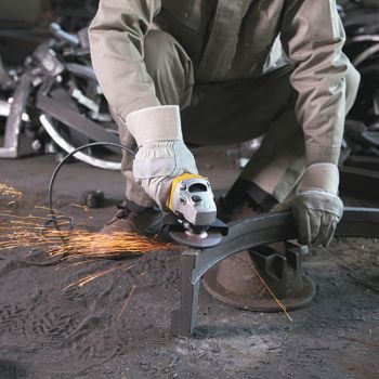 Угловая шлифовальная машина-болгарка STANLEY PT SGS105 - Фото №4