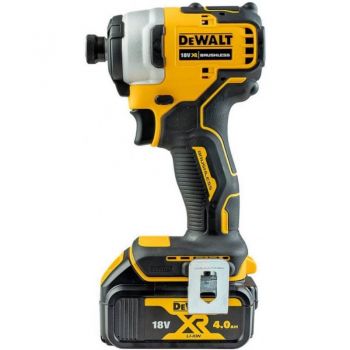 Набір з двох акумуляторних безщіткових інструментів DeWALT 18В XR Li-lon 4 Ач (DCK2062M2T) - Фото №3