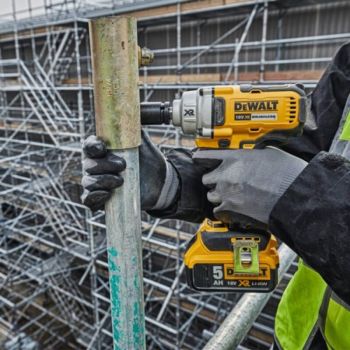 Набір з двох безщіткових інструментів DeWALT 18 В XR Li-lon, 5 Ач (DCK2077P2T) - Фото №5