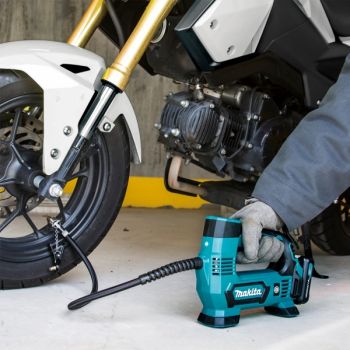 Аккумуляторный компрессор Makita Li-Ion 12В Каркас (MP100DZ) - Фото №5