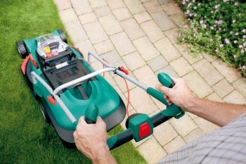 Газонокосилка аккумуляторная Bosch Rotak 32 LI (0600885D06) - Фото №3