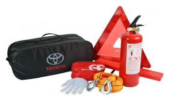 Сумка-набір автомобіліста Poputchik Toyota легковий (01-080-Л) - Фото №1