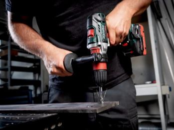 Шуруповерт-резьборез аккумуляторный Metabo GB 18 LTX BL Q I Каркас, два патрона (602362850) - Фото №6