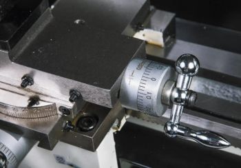 Токарный станок по металлу JET BD-7 - Фото №3