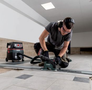Болгарка аккумуляторная Metabo WB 18 LT BL 11-125 Quick Каркас (613054850) - Фото №2