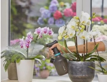 Опрыскиватель ручной аккумуляторный Gardena EasyPump 1л (11114-20.000.00) - Фото №3