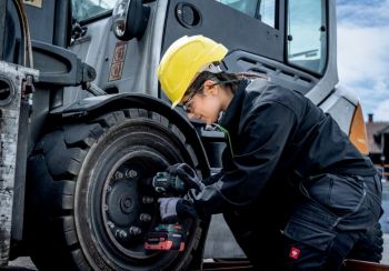 Гайковерт аккумуляторний ударный Metabo SSW 18 LTX 800 BL (602403650) - Фото №4