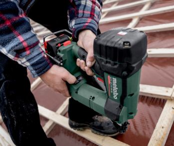 Гвоздезабиватель аккумуляторный Metabo NFR 18 LTX 90 BL Каркас (612090840) - Фото №2