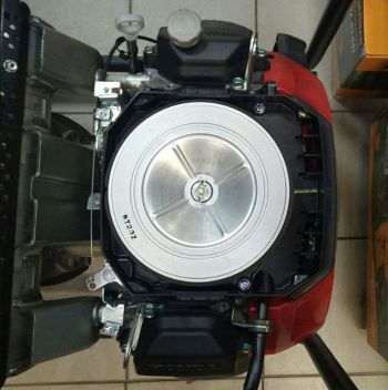 Генератор бензиновый сварочный AGT WAGT 300 DC HSBE R16 (PFWAGT300DCHB/E) - Фото №3