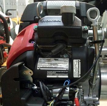 Генератор бензиновый сварочный AGT WAGT 300 DC HSBE R16 (PFWAGT300DCHB/E) - Фото №4