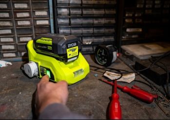 Инвертор напряжения аккумуляторный Ryobi RY36BI300A-0 Каркас (5133004893) - Фото №3