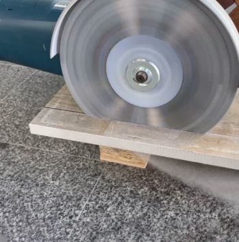 Диск для керамогранита Distar 1A1R 230x1,6/1,2x10x22,23/H Gres Master (81120528026) - Фото №6