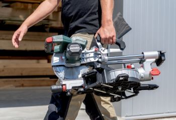 Пила торцовочная аккумуляторная Metabo KGS 18 LTX BL 254 (614254920) - Фото №5