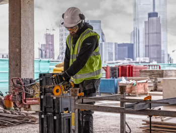 Шлифмашина угловая аккумуляторная DeWALT DCG418X2 - Фото №5