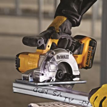 Пила дисковая аккумуляторная Каркас DeWALT DCS373NT - Фото №5