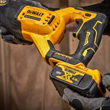 Пила шабельна акумуляторна Каркас DeWALT DCS382N - Фото №6
