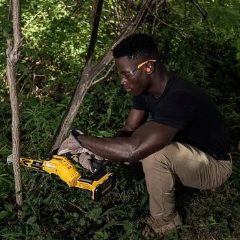 Пила цепная аккумуляторная Каркас DeWALT DCMPS520N - Фото №4