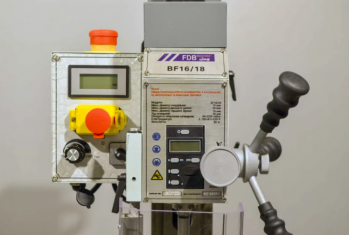 Сверлильно-фрезерный станок FDB Maschinen BF16V (827994) - Фото №4