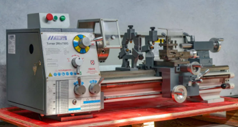 Станок токарно-винторезный FDB Maschinen Turner 280х750G (8279660 - Фото №6