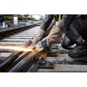 Аккумуляторная болгарка Bosch GWS 18V-11 S Professional Каркас (06019N4100) - Фото №4