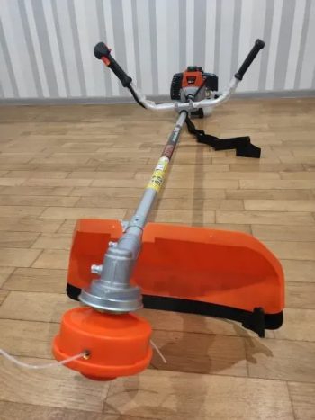 Мотокоса Свитязь БТ-430 PRO (105017) - Фото №3