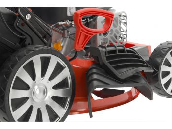 Газонокосарка бензинова самохідна YATO YT-85525 - Фото №6