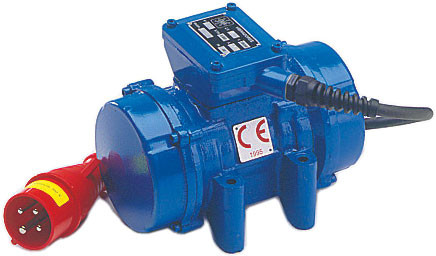 Вібратор однофазний площадковий ENAR VEM 300