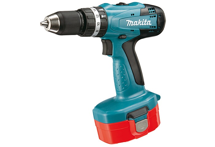 Аккумуляторный ударный шуруповерт MAKITA 8391DWAE