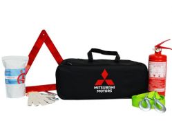 Сумка-набір технічної допомоги базовий Poputchik Mitsubishi 01-145 чорний (01-145-IS)